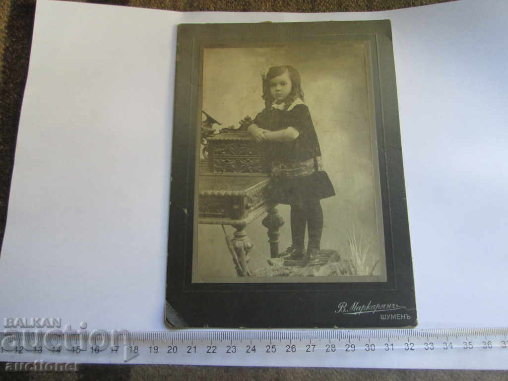 ΠΑΛΙΑ ΦΩΤΟΓΡΑΦΙΑ ΚΟΡΙΤΣΑ ΧΑΡΤΙ ΦΩΤΟΓΡΑΦΙΑ V.MARKARIAN SHUMEN με τιμή 10.00 BGN | € 5.11 ΠΑΛΙΑ ΦΩΤΟΓΡΑΦΙΑ ΚΟΡΙΤΣΑ ΧΑΡΤΙ ΦΩΤΟΓΡΑΦΙΑ V.MARKARIAN SHUMEN με τιμή 10.00 BGN | € 5.11