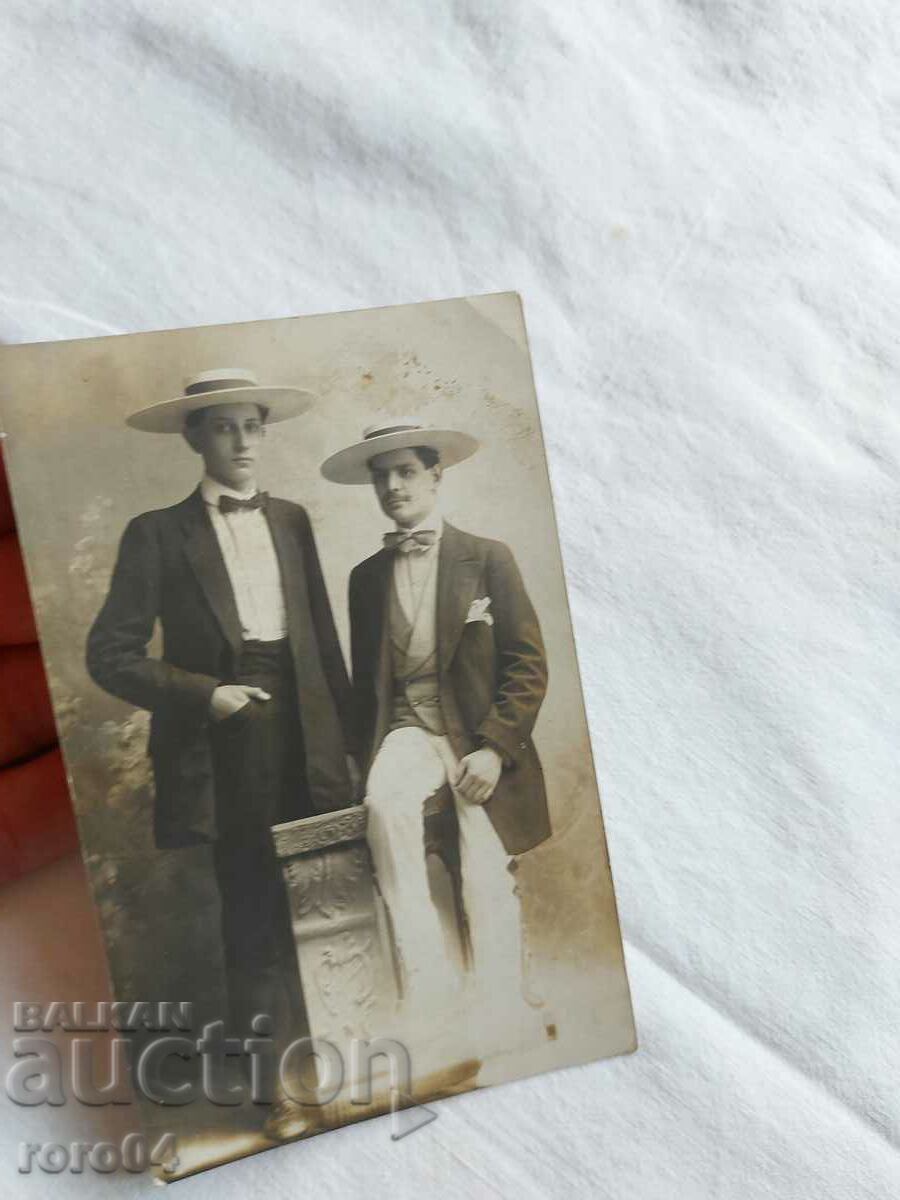 Delivery of GOLDEN OAK (1927 - 1997) "MOM" Delivery of GOLDEN OAK (1927 - 1997) "MOM"