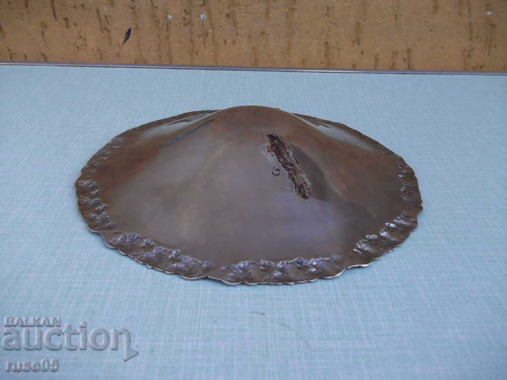 Чиния метална - 2 - 5 Чиния метална - 2 - 5