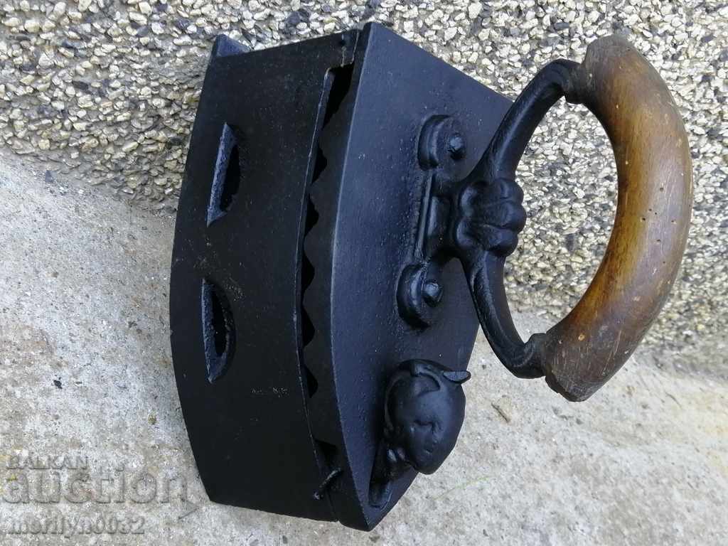 Παλιά σιδήρου στην πυρκαγιά - 7 Παλιά σιδήρου στην πυρκαγιά - 7