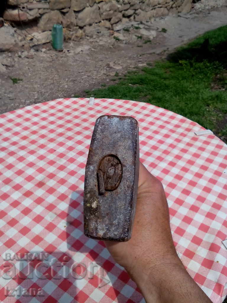 Παλιό σφυρί - 6 Παλιό σφυρί - 6