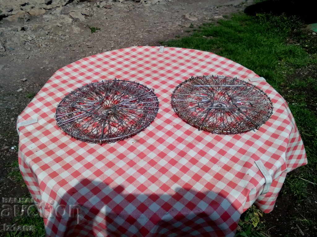 Old kitchen baskets with price 45.00 BGN | € 23.01 Old kitchen baskets with price 45.00 BGN | € 23.01