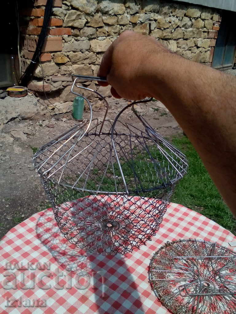 Auction Old kitchen baskets Auction Old kitchen baskets