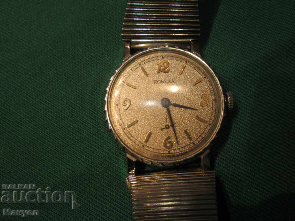 give birth to an old mech.Russian watch "WIN" .RRRRRRRr with price 33.00 BGN | € 16.87 give birth to an old mech.Russian watch "WIN" .RRRRRRRr with price 33.00 BGN | € 16.87