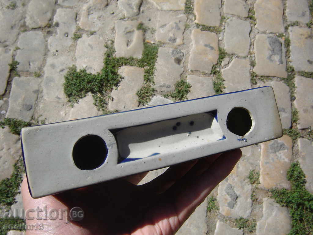 НАСТОЛЕН ПОРЦЕЛАНОВ ЧАСОВНИК 2 - 6 НАСТОЛЕН ПОРЦЕЛАНОВ ЧАСОВНИК 2 - 6