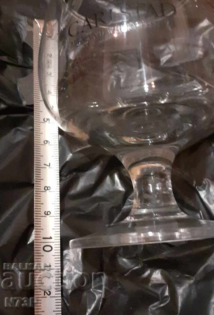 A glass. GLASSES. COLLECTION. - 5 A glass. GLASSES. COLLECTION. - 5