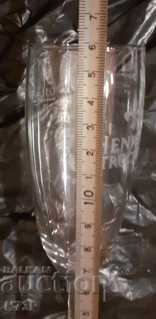 Delivery of A glass. GLASSES. COLLECTION. Delivery of A glass. GLASSES. COLLECTION.