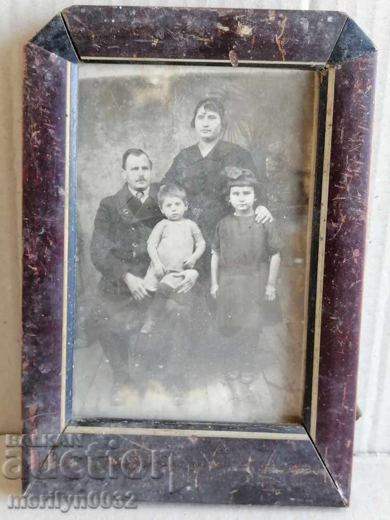 Ceiling portrait photo photography family with price 33.00 BGN | € 16.87 Ceiling portrait photo photography family with price 33.00 BGN | € 16.87