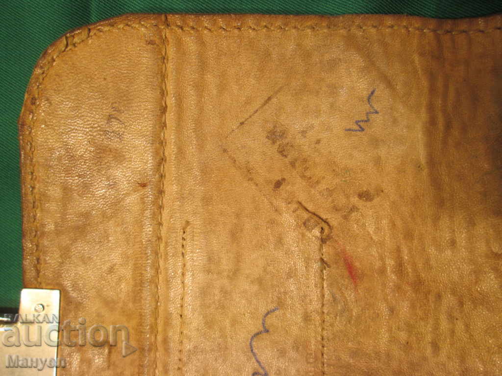 I sell an old BCV officer bag.RRRRRRRR - 5