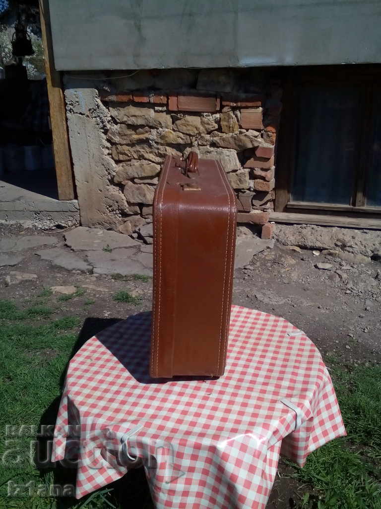 Delivery of An old suitcase Delivery of An old suitcase