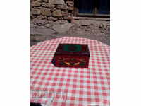 Cutie de metal veche