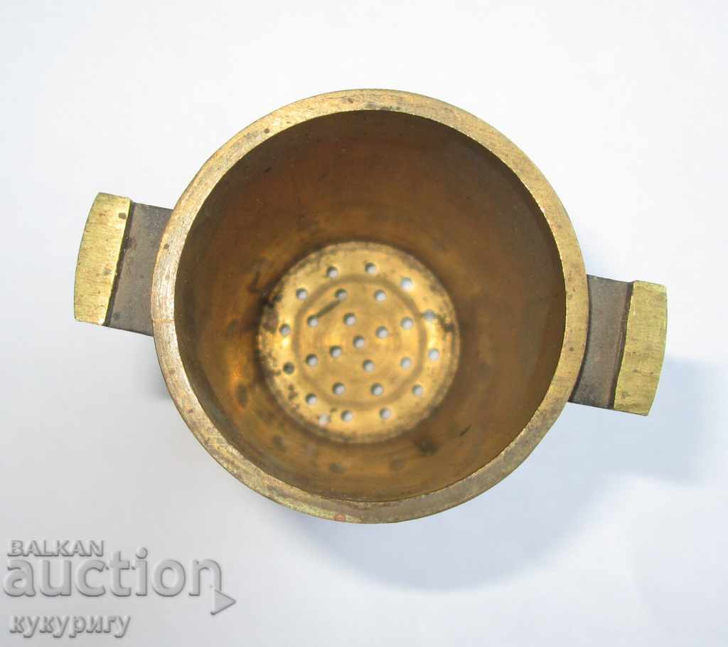 Auction An old bronze measuring instrument for a 19th century instrument Auction An old bronze measuring instrument for a 19th century instrument