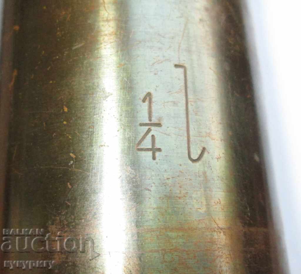 An old bronze measuring instrument for a 19th century instrument - 7 An old bronze measuring instrument for a 19th century instrument - 7