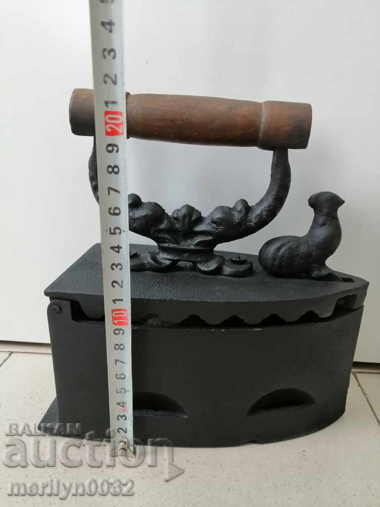 Δημοπρασία Παλιά σιδήρου στην πυρκαγιά Δημοπρασία Παλιά σιδήρου στην πυρκαγιά