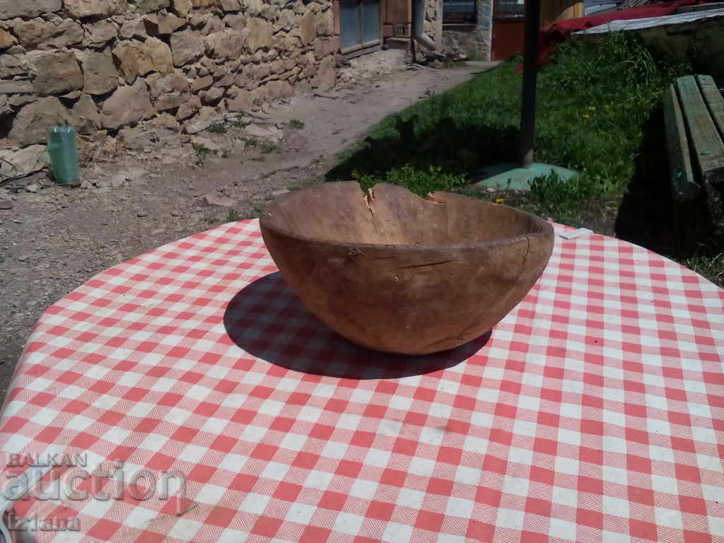 Antique wooden bowl with price 22.00 BGN | € 11.25 Antique wooden bowl with price 22.00 BGN | € 11.25