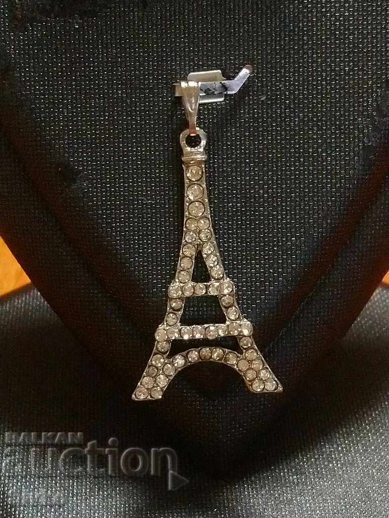 Pendant Eiffel Tower