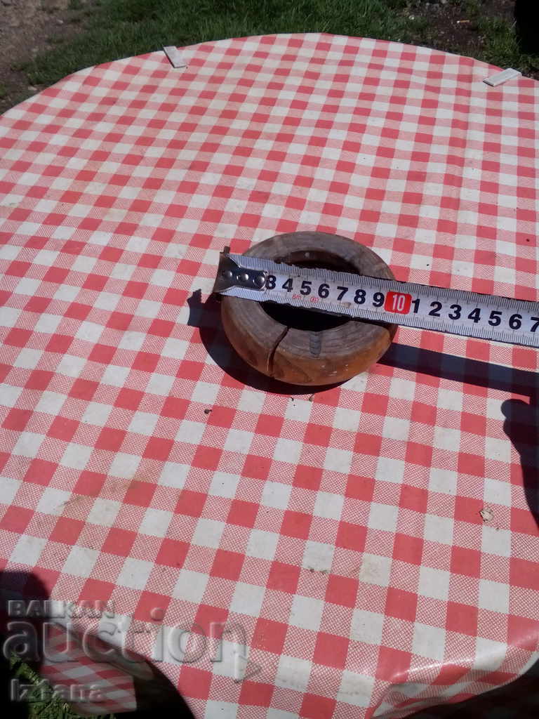 Παλιό ξύλινο τασάκι - 5 Παλιό ξύλινο τασάκι - 5