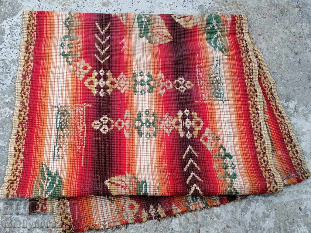 Woven rug trail carpet - 6 Woven rug trail carpet - 6