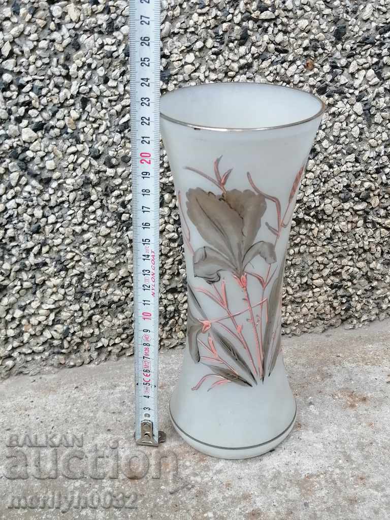 Auction Old white glass vase hand painted Auction Old white glass vase hand painted