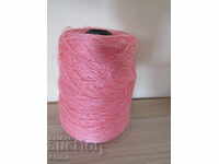 Thin, fine yarn, coral color, 898 grams