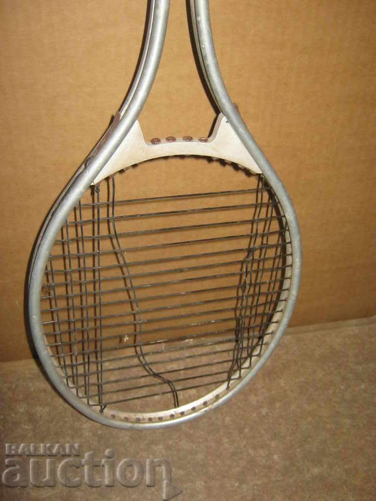 Livrarea Racheta de tenis.