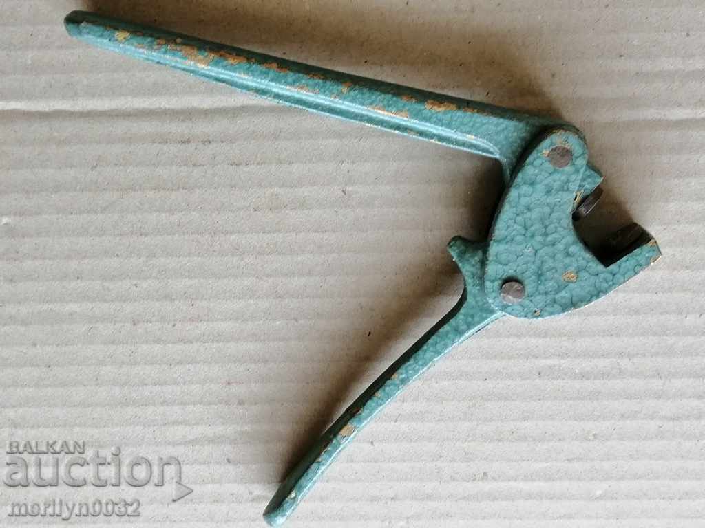 Bronze sealing pliers, seal, seal number - 6 Bronze sealing pliers, seal, seal number - 6