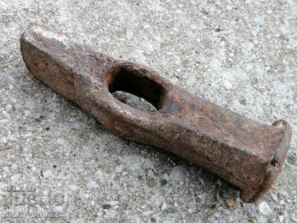Delivery of Very old hammer over 100 years, wrought iron old instrument Delivery of Very old hammer over 100 years, wrought iron old instrument