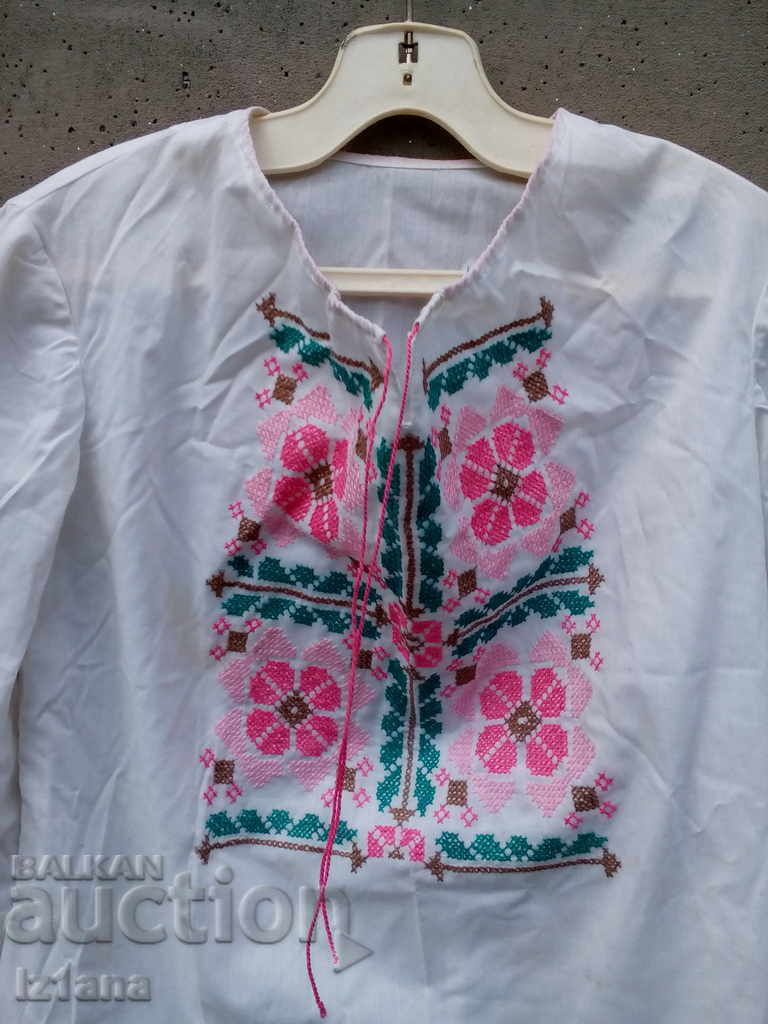 Old embroidered lady's shirt with price 70.00 BGN | € 35.79 Old embroidered lady's shirt with price 70.00 BGN | € 35.79