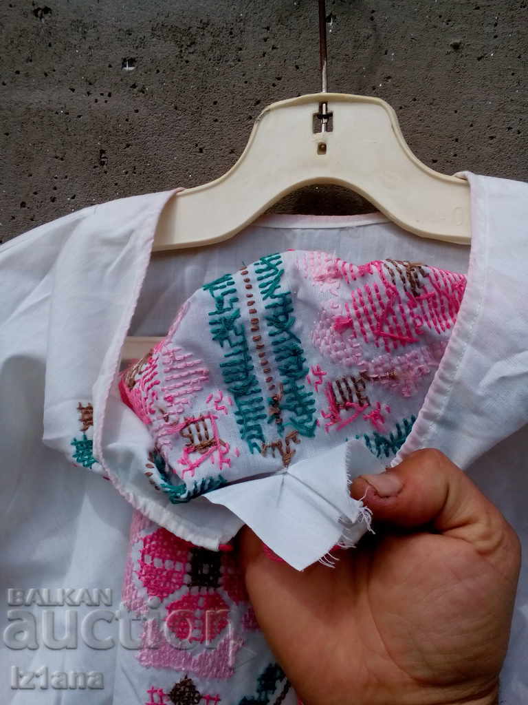 Old embroidered lady's shirt - 6 Old embroidered lady's shirt - 6