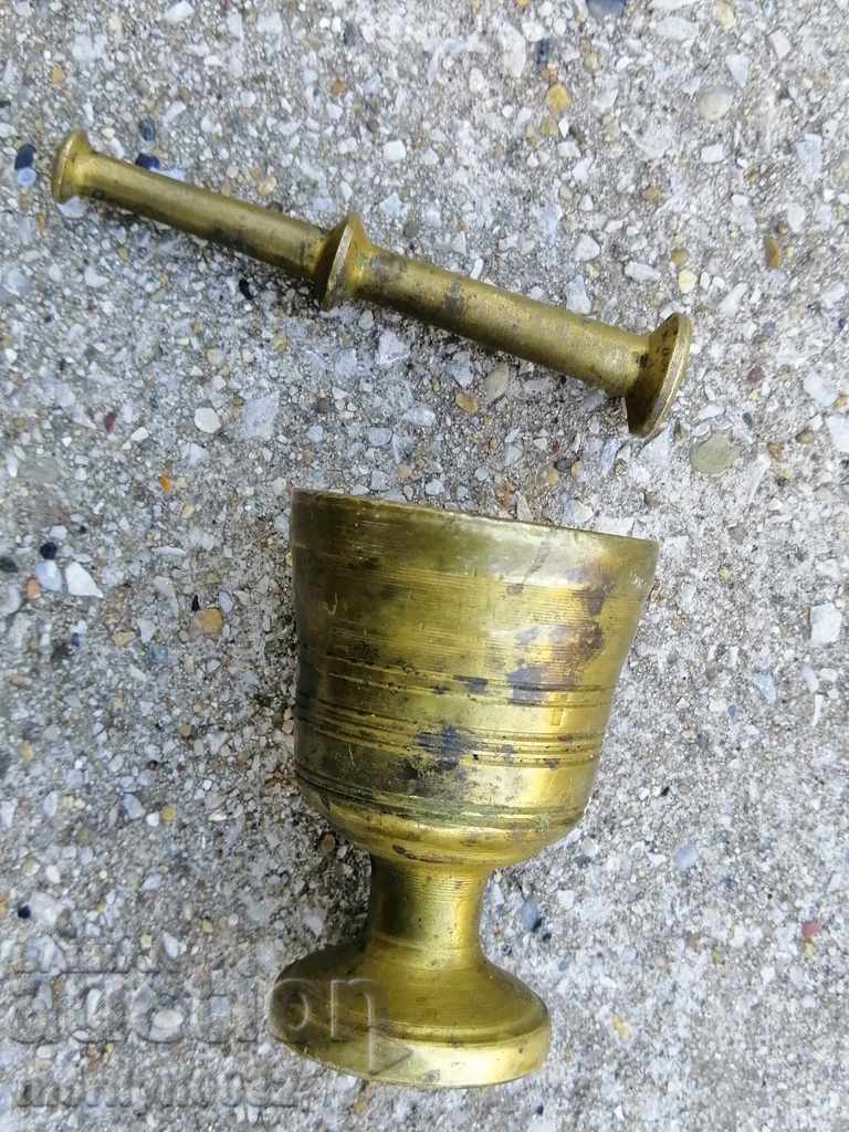 Old bronze mortar with a hammer mill with price 49.00 BGN | € 25.05 Old bronze mortar with a hammer mill with price 49.00 BGN | € 25.05