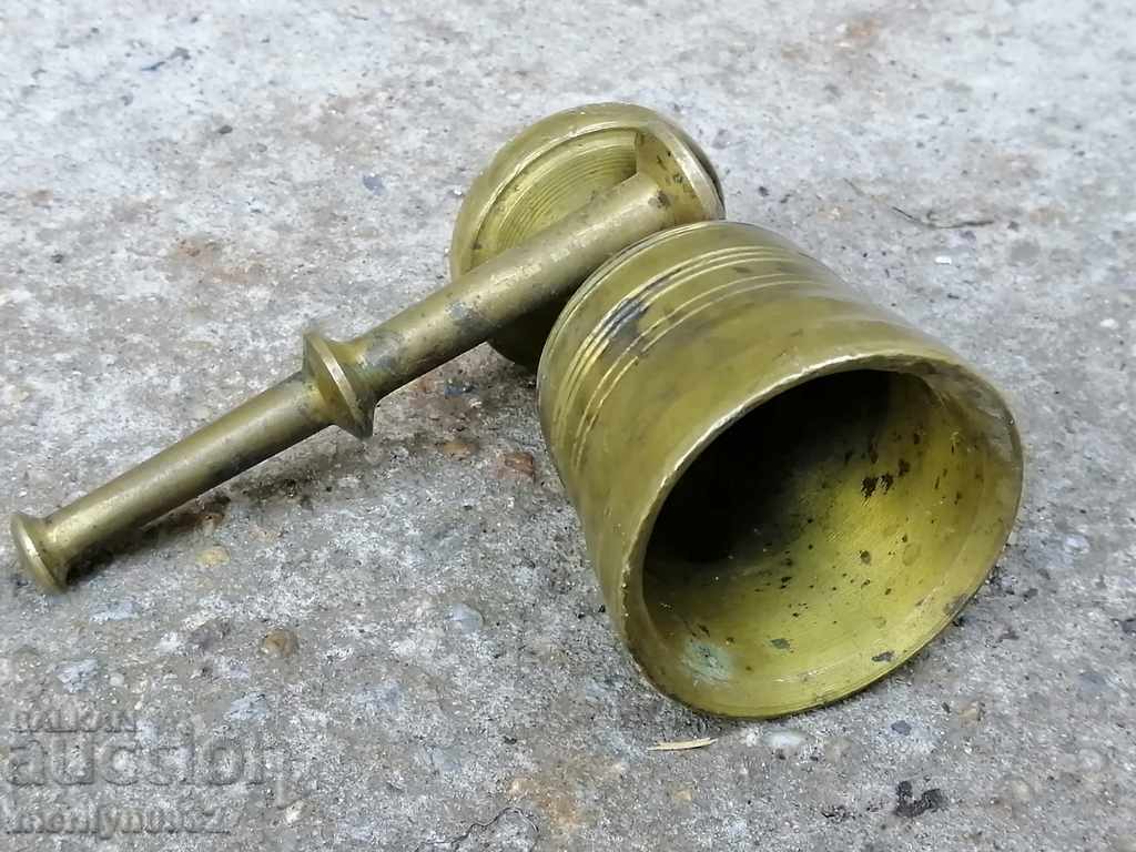 Auction Old bronze mortar with a hammer mill Auction Old bronze mortar with a hammer mill