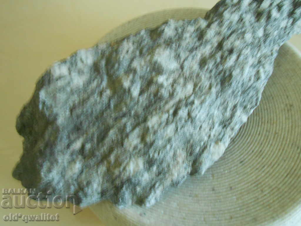 Голям и много красив камък от сърцето на Алпите - 5