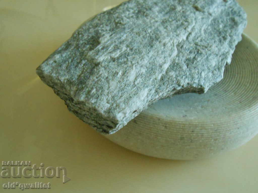 Delivery of A large and very beautiful stone from the heart of the Alps, 2 Delivery of A large and very beautiful stone from the heart of the Alps, 2