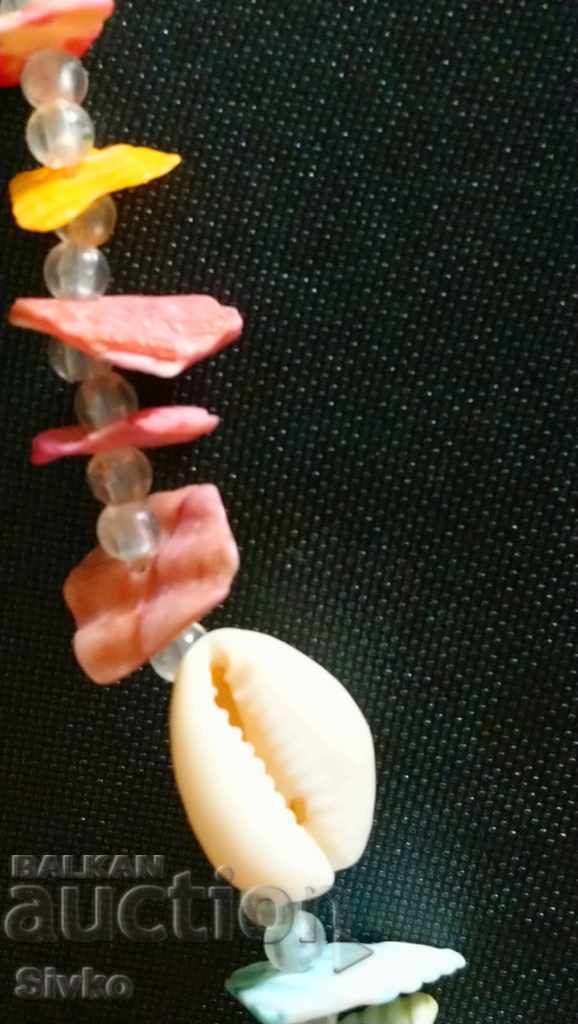 Necklace sea mother-of-pearl mussels - 5 Necklace sea mother-of-pearl mussels - 5