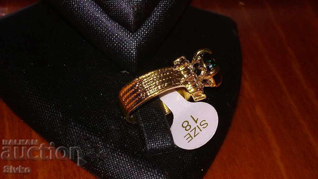 Auction Gold-plated ring with crystals Auction Gold-plated ring with crystals