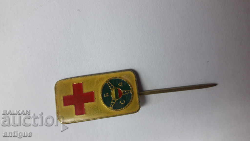 SB badge red cross