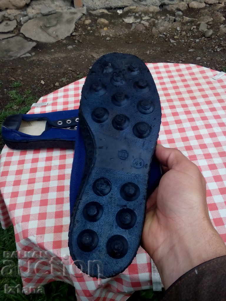 Butoane vechi, cârpe, benzi de cauciuc - 5