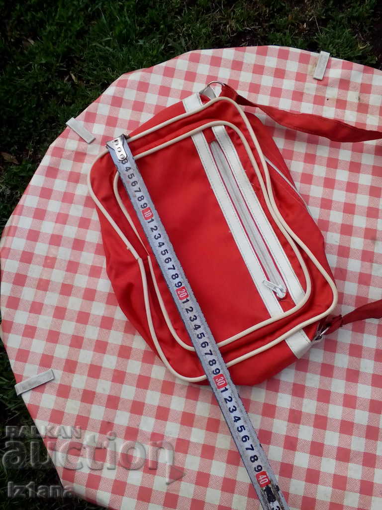 Delivery of Old sports bag Delivery of Old sports bag