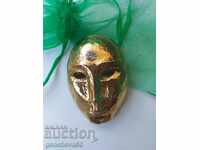 Mască de designer pandantiv „Fenjal” / placată cu aur