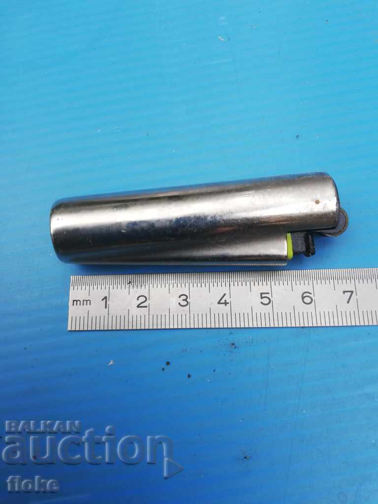 αναπτήρας με τιμή 3.00 BGN | € 1.53 αναπτήρας με τιμή 3.00 BGN | € 1.53