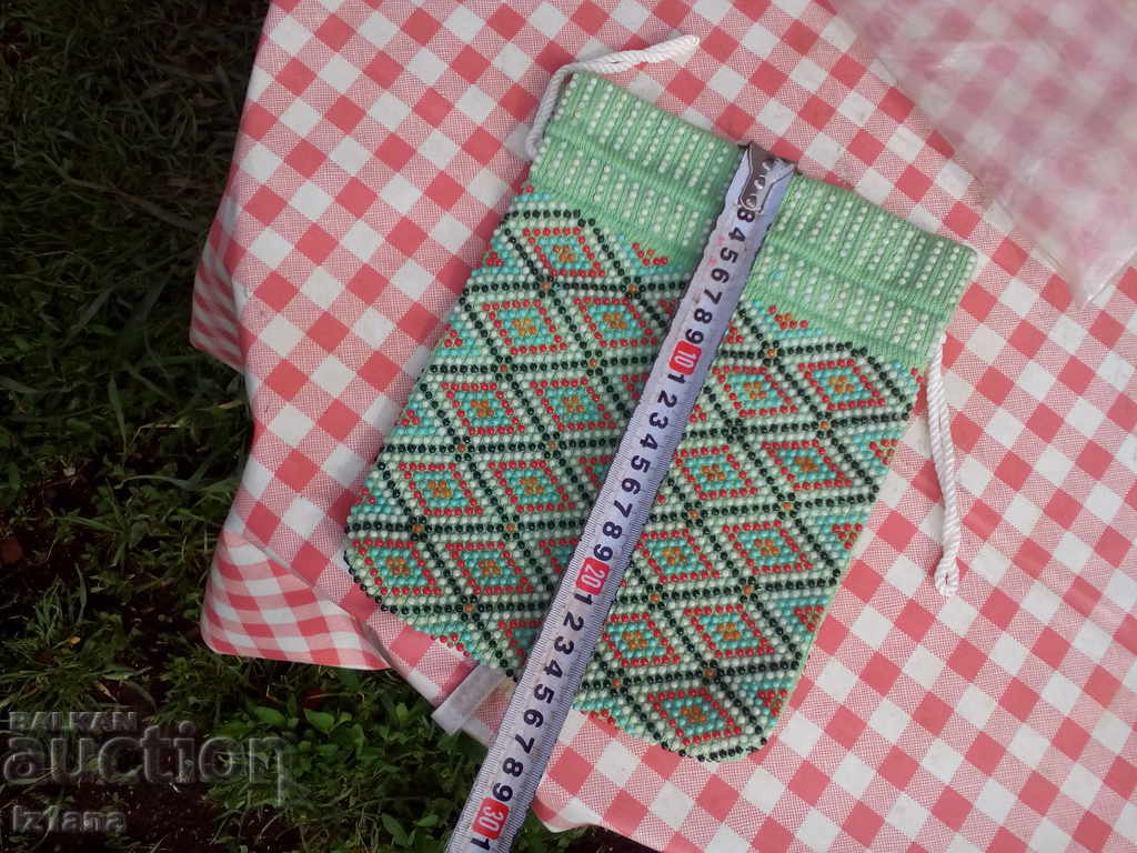 Delivery of Old ladies nurse Delivery of Old ladies nurse