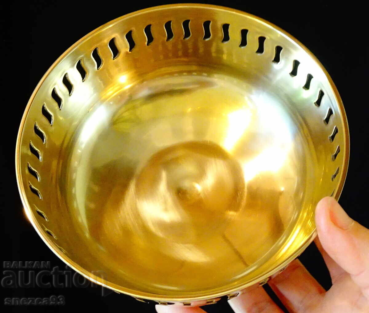 Delivery of Massive bronze salad bowl, bowl, fruit bowl Delivery of Massive bronze salad bowl, bowl, fruit bowl