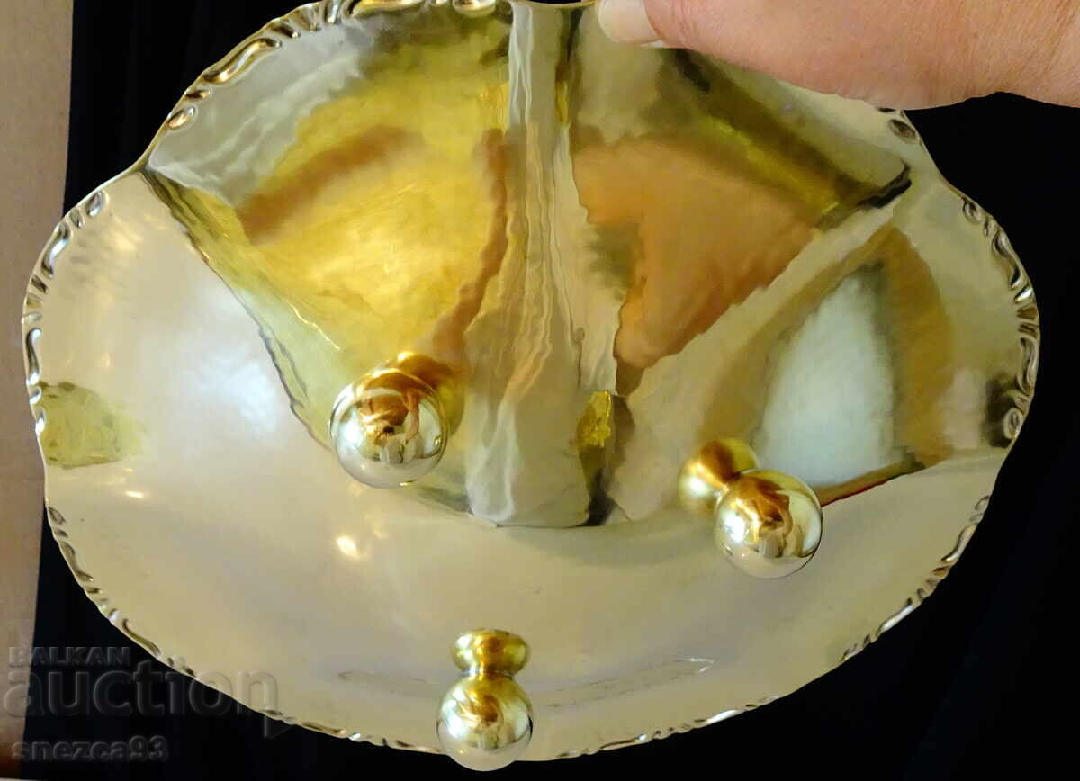 Delivery of Bronze fruit bowl 31 cm, Quist, baroque