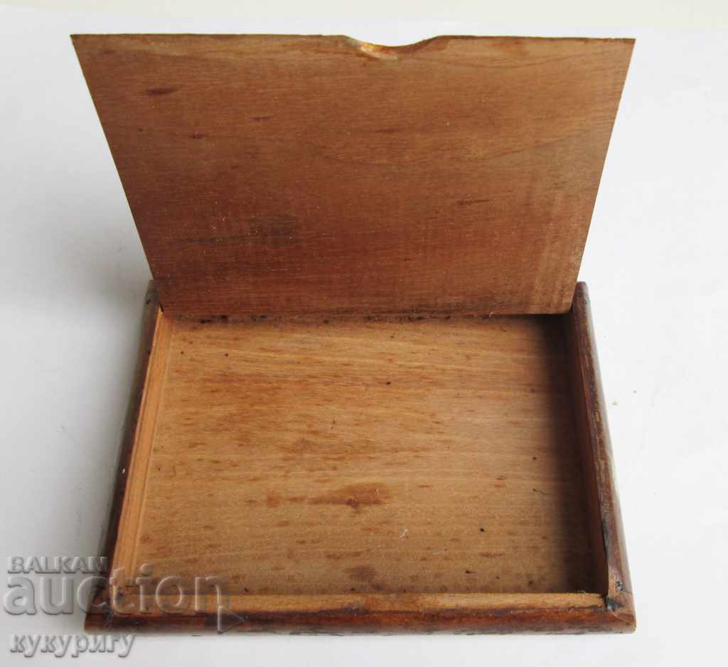 Delivery of Old wooden snuff box with SARAJEVO mother-of-pearl minaret mosque Delivery of Old wooden snuff box with SARAJEVO mother-of-pearl minaret mosque