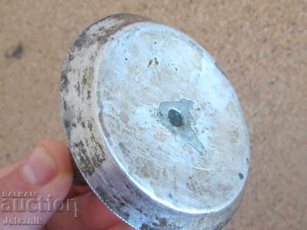 Auction starinen srebaren domashen sveshtnik -1906 godina Auction starinen srebaren domashen sveshtnik -1906 godina