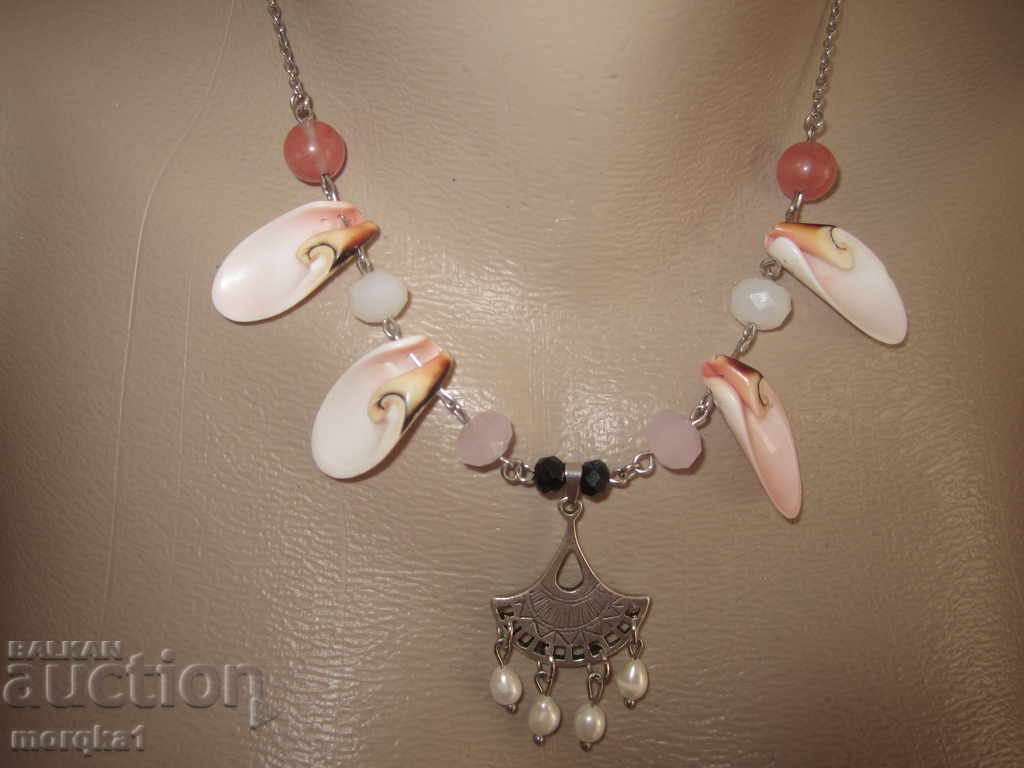 Delivery of Summer necklace, necklace in navy pink shades, medical steel Delivery of Summer necklace, necklace in navy pink shades, medical steel