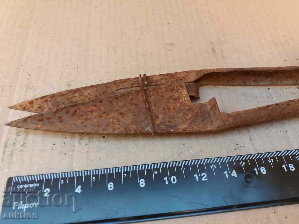 STAR HORSES HANDLE FOR SHEEPING THE SHEEP with price 2.99 BGN | € 1.53