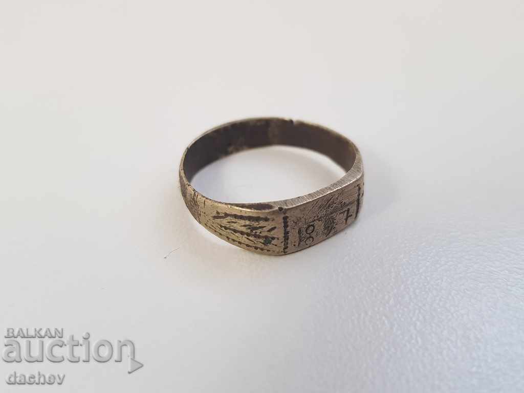 Licitație Rar inel de colecție de epocă datat 1897 purtat