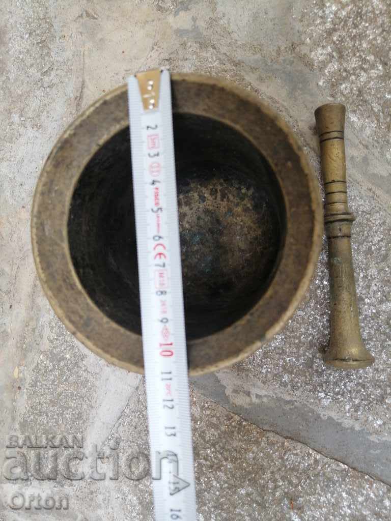 Auction  Old Bulgarian bronze mortar / mortar