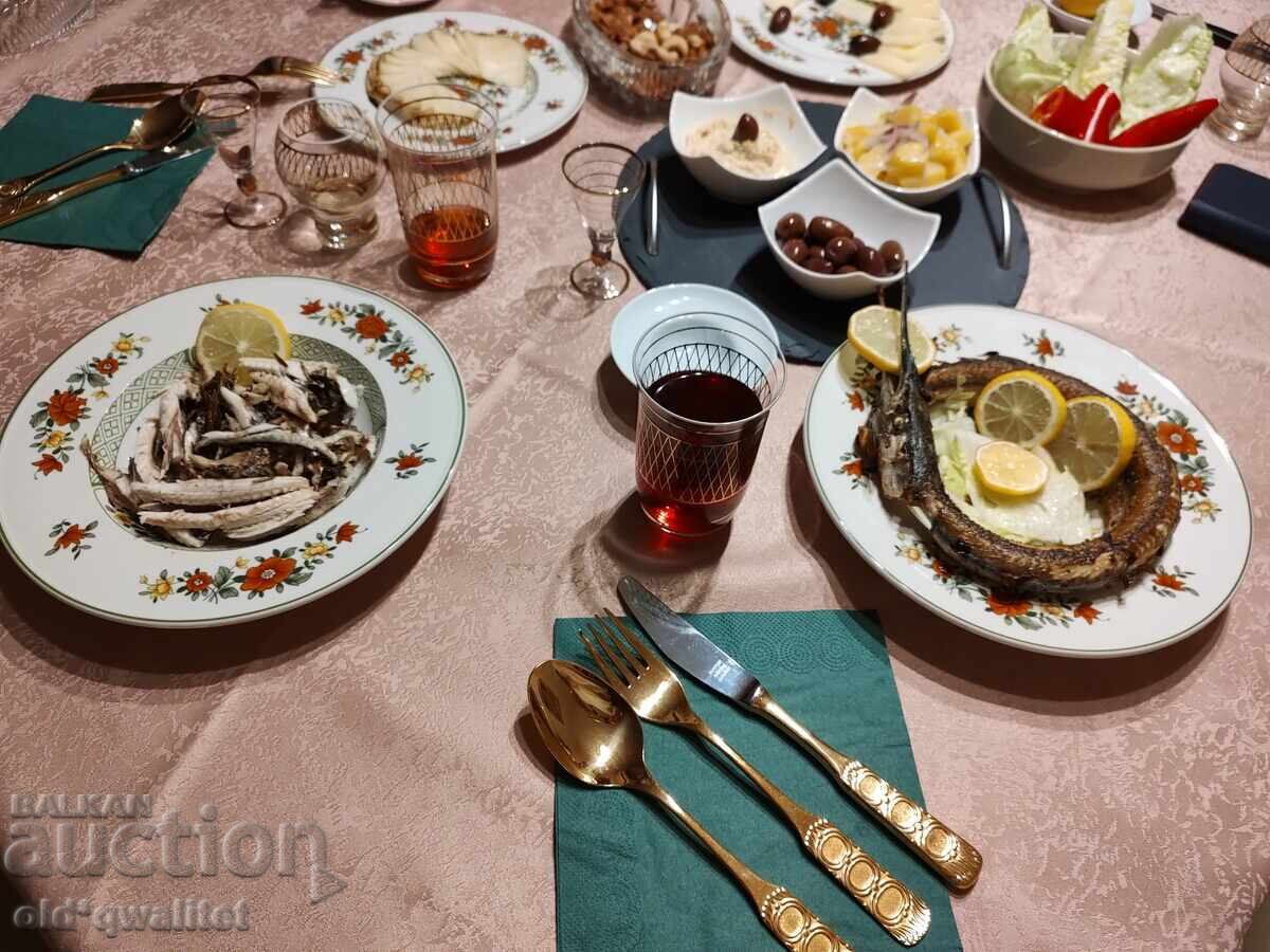 Auction  Solingen cutlery, gold plating, beautiful model, 24 pieces